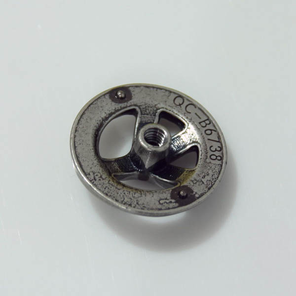 KBM09 Peace Badge Conchos 25mm 1pc/bag