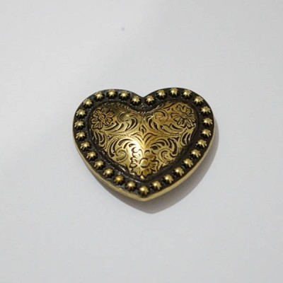 KBM13 Heart Conchos 32mm 1pc/bag