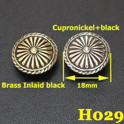 H029 Brass Iris Conchos 18mm 1pc/bag