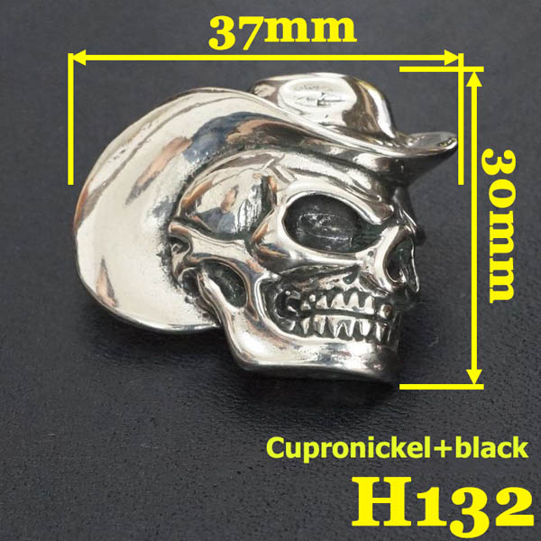H132 Conchos Craft Skull Cowboy 30x37mm 1pc/bag