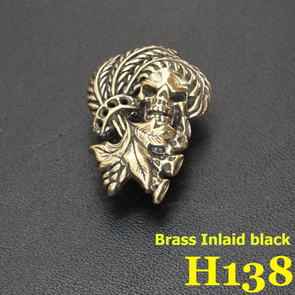 H138 Brass Death and Peace Conchos 23x33.5mm 1pc/bag