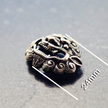 NA008 Screw Back Conchos 24x30mm