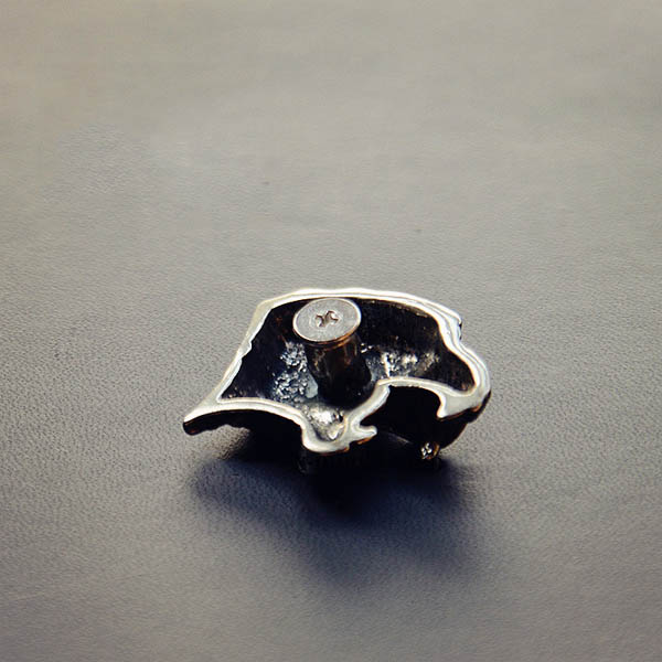 NA029 Leopard Head Screw on Conchos 25.5x32mm