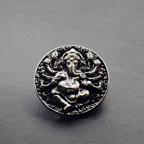 NA030 Ganesha Motorcycle Conchos 39mm