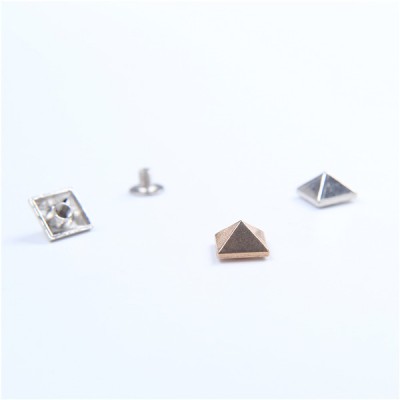 J8585 Wholesale Pyramid Spikes 8.5x8.5mm 100pcs/Bag