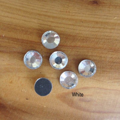 SS16 Middle East Drilling hot fix nails 4mm 1440pcs/Bag