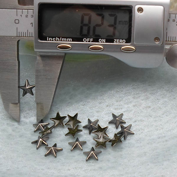 X043 Metal Pentagram  Hot Fix nails 8x2mm 5000pcs/Bag