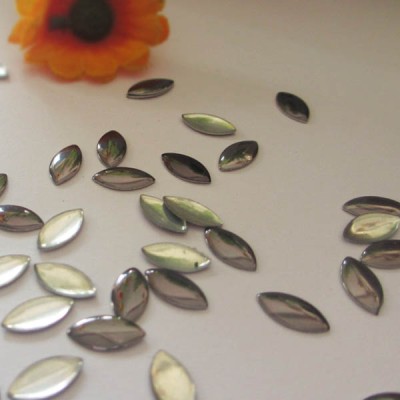 XO0475 Metal Hot Fix nails 5000pcs/Bag