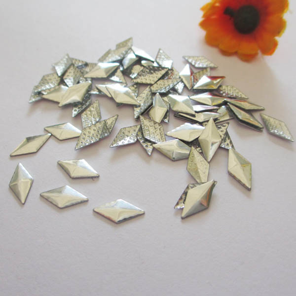 XO0805 Metal Rhombus Hot Fix nails 5000pcs/Bag