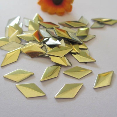 XO0805 Metal Rhombus Hot Fix nails 5000pcs/Bag