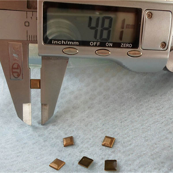 XTYTX-0505 Metal Keystone hot fix nails 5x1mm  5000pcs/Bag