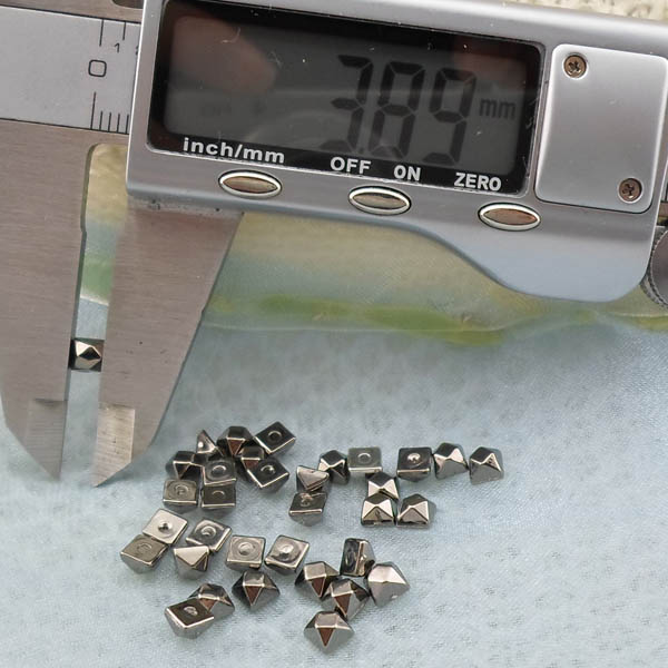 Q285 Keystone Rivets 4x2.6mm 1000pcs/bag