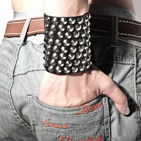 Spikes-Rivets-Punk Bracelet HJ031