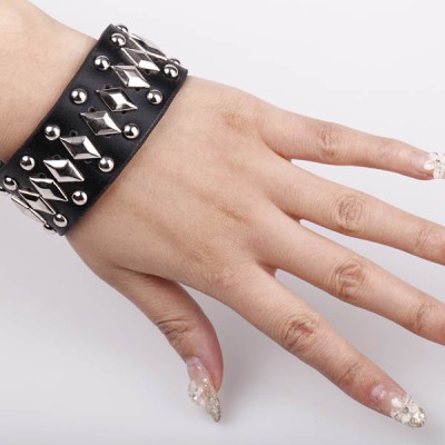 Spikes-Rivets-Punk Bracelet HJ075