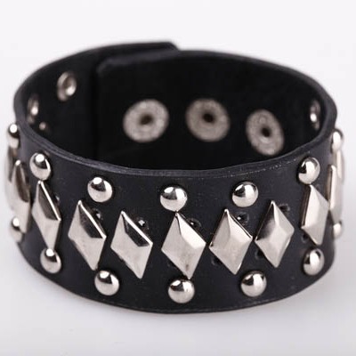 Spikes-Rivets-Punk Bracelet HJ075