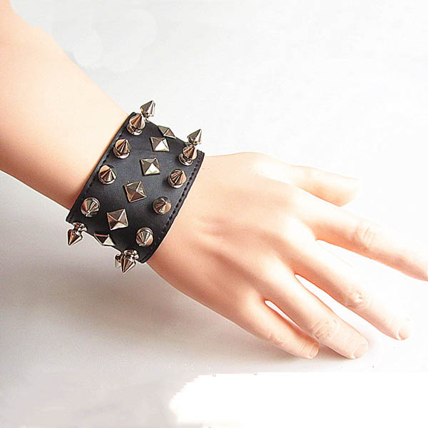 Spikes-Rivets-Punk Bracelet HJ079
