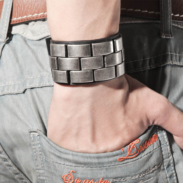 Spikes-Rivets-Punk Bracelet HJ085