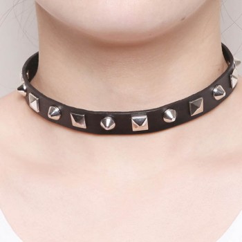Spikes-Rivets-Punk-Necklaces HJ354