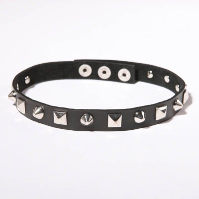 Spikes-Rivets-Punk-Necklaces HJ354