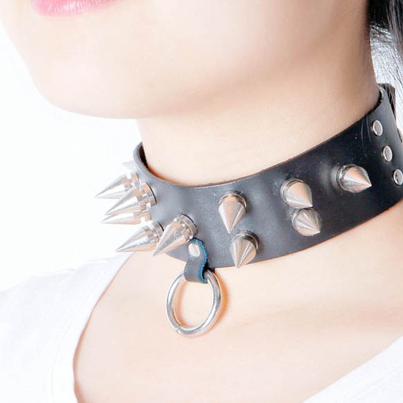 Spikes-Rivets-Punk-Necklaces HJ356