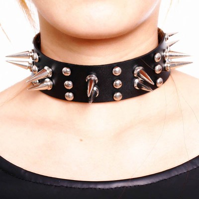 Spikes-Rivets-Punk-Necklaces HJ373