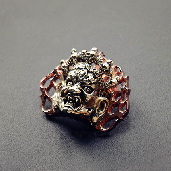 NA006 Mahākāla Conchos 32.5x38.5mm