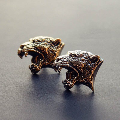 NA029 Leopard Head Screw on Conchos 25.5x32mm