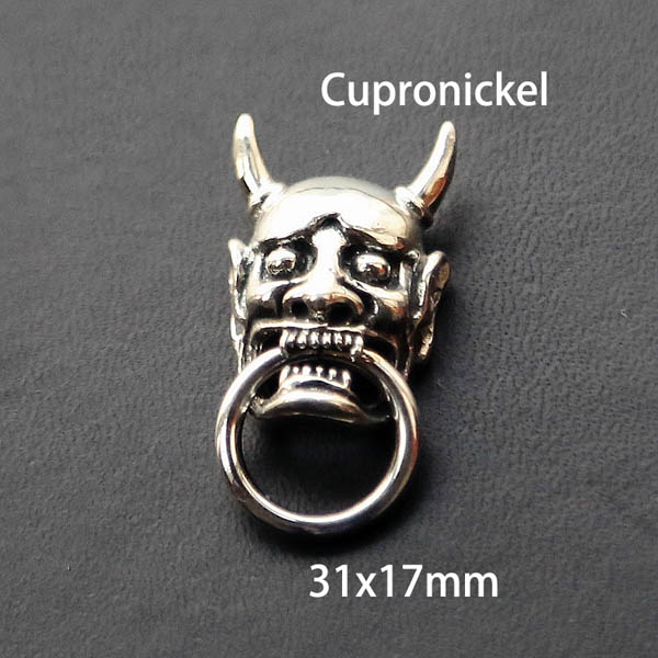 NA046 Concho Spanish 31x17mm