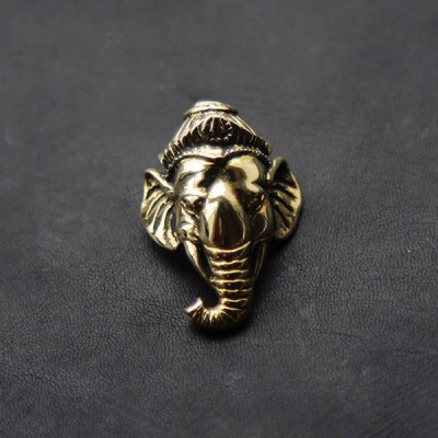 NA050 Concho Stock 33x22x10mm