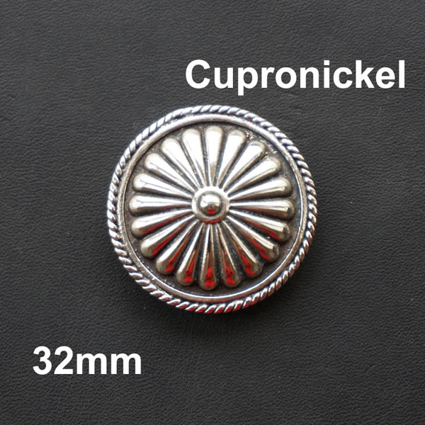 NA057 Conchos Australia 32mm