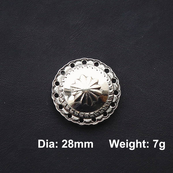 NA066 Daisy Conchos 28mm