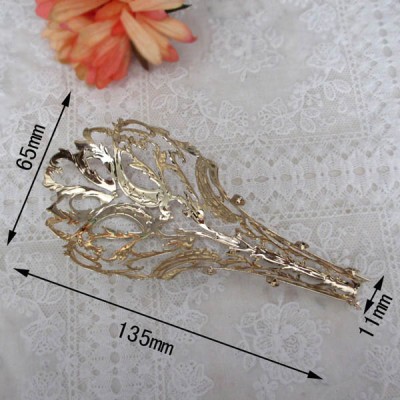 XL102 DIY shoe repair accessories/Heel metal edging/Decorative metal stiletto heelsInstallation is very simple, with the delivery of a nail with a hammer to knock it into the heel.Suitable for decorative thin with shoes,Any size. 65x135mm MOQ 10pcs