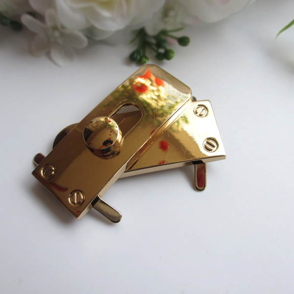 XL118 Light gold rectangular folding rotatable pin buckle/DIY alloy buckles/Bag nail decoration nail two claws 18x60mm MOQ 10pcs