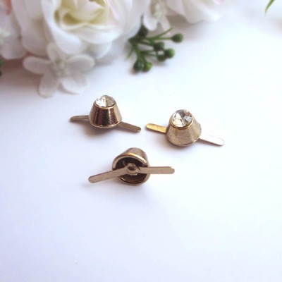 XL128 Wholesale Bucket Studs Diamond 10x8mm 100pcs/bag