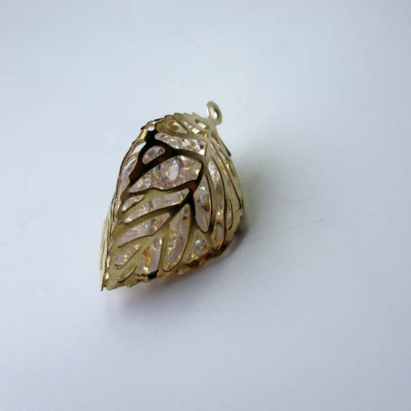 XL132 Crystal leaf bag pendant/Hollow bag crystal handbag pendant/High-end shoes beaded pendant zipper 30x30mm MOQ 10pcs