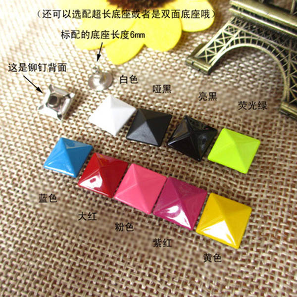 XL305 Pyramid Rivets 10mm 100pcs/bag