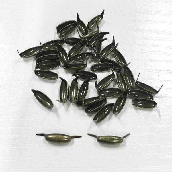 B105 Oval  Iron/Brass Studs 9x3.5mm 1000pcs/bag