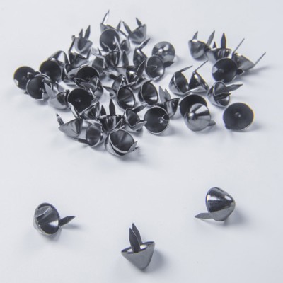 B106-Standard UK77 Cone Iron Studs 12x6.5mm 100pcs/bag