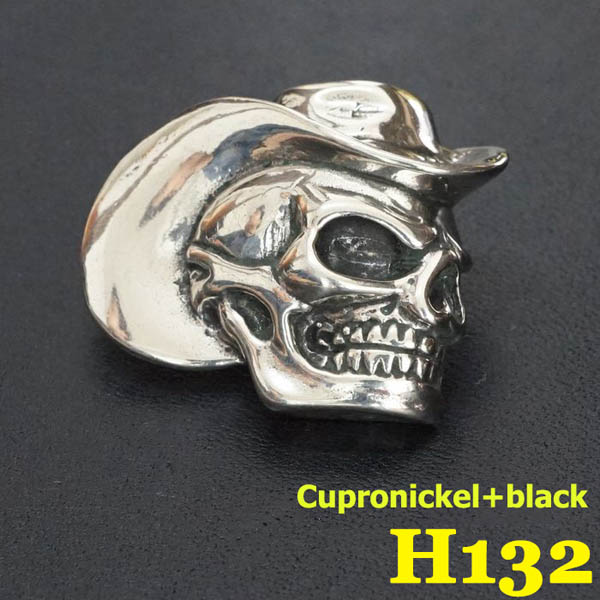 H132 Conchos Craft Skull Cowboy 30x37mm 1pc/bag