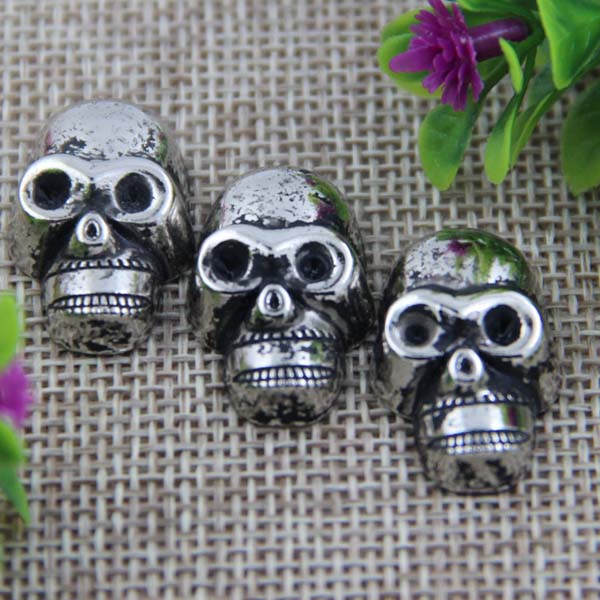 G004 Skull Rivet 24x15mm 100pcs/bag