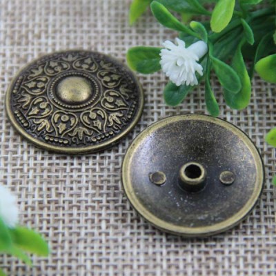 G011 Retro Style Round Flower Rivet 25mm 100pcs/bag