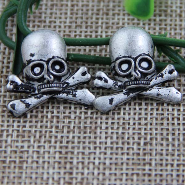 G020 Skull Rivet 21x19mm 100pcs/bag
