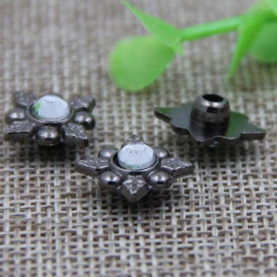 G053 Flower Diamond 12mm 100pcs/bag