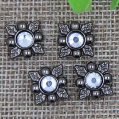 G053 Flower Diamond 12mm 100pcs/bag