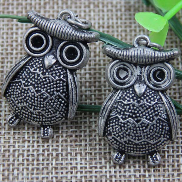 G063 Owl Sew Spikes 35x21mm 100pcs/bag