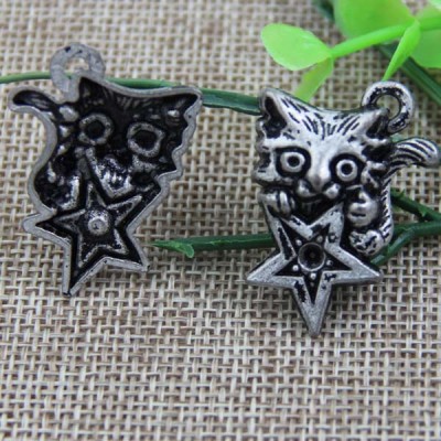 G068 Cathead Sew Spikes 32x24mm 100pcs/bag