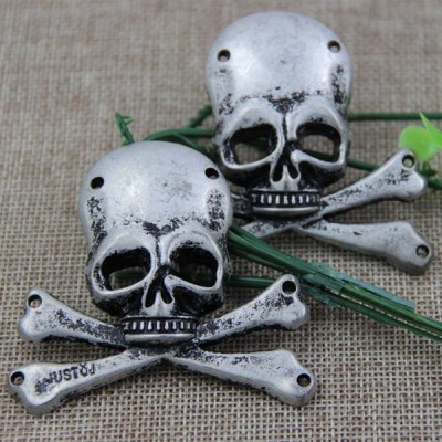 G070 Skull Sew Spikes 63x63mm 100pcs/bag