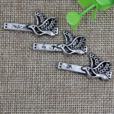 G073 Small Bird Sew Spikes 37mm 100pcs/bag