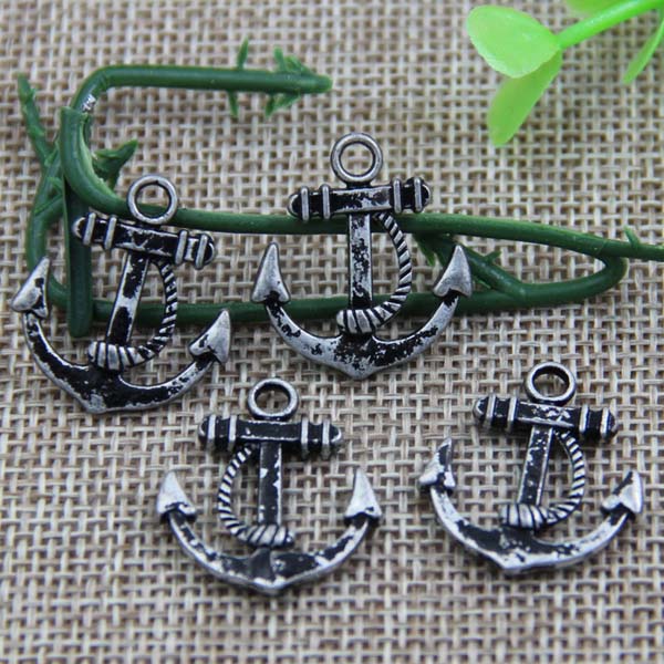 G082 Boat Hook Sew Spikes 21mm 100pcs/bag