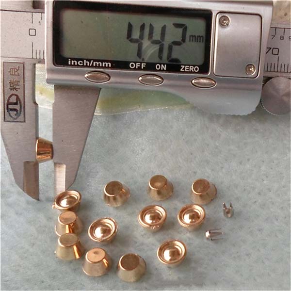 Q062 Bucket Plastic Rivets 8x4.5mm 1000pcs/bag